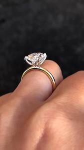 Anillo de compromiso de diamante de corte ovalado cultivado en laboratorio, Plata de Ley 925, certificado IGI, lujoso Halo y pavé, anillo de regalo para mujer - Product Image 5