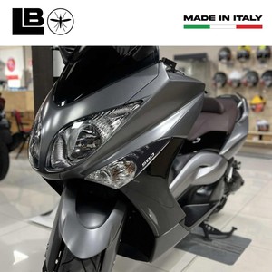 Adesivi 3D Personalizzati per Serbatoio Moto TMAX EYELIDS, Compatibili con Yamaha T MAX SCOOTER 2008, Logo Arrow - Product Image 4