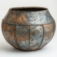 Jardinière OrnateBloom de qualité supérieure en fer sculpté avec accents d'appel vintage Pot de fleur en métal antique pour jardin d'intérieur pour usage décoratif