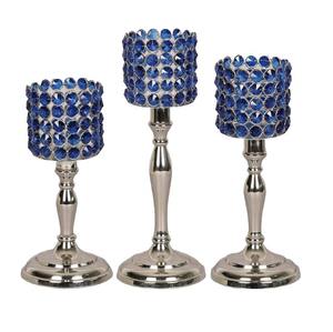 Lot de 3 bougeoirs en aluminium de qualité supérieure pour la décoration intérieure moderne avec une touche luxueuse et un charme antique - Product Image 1