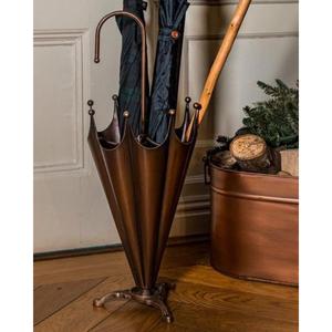 Exclusive Victorian-style Metal <b>Umbrella</b> <b>Stand</b> with an Elegant Antique Look Ideal for Luxury Vintage-themed Homes - Product Image 6