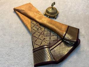 Hermoso Sari brocado de seda con zari tejido por todo el sari - Product Image 3