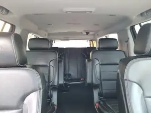 GMC Yukon XL Denali 2016, Volante a la Izquierda, Asientos de Cuero, Neumáticos R19 - Product Image 5