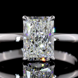 Bague de fiançailles solitaire en or blanc 14 carats de 1,53 carats, forme radiante, bijoux de luxe en diamant artisanal pour mariage - Product Image 2