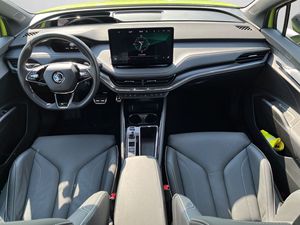 ENYAQ SUV 2023 d'occasion en excellent état, faible kilométrage, moteur silencieux, capteur de lumière, à vendre - Product Image 4
