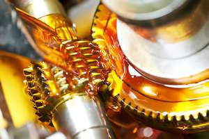 Lubricante líquido sulfurado Elco 2426C Protección EP de alta lubricidad con excelente color de luz oxidativa - Product Image 2