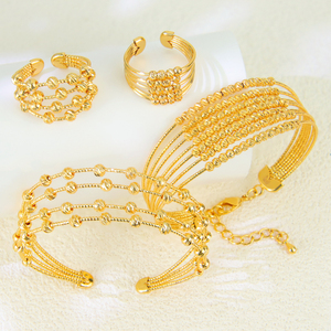 Ensemble de bijoux de mariage tendance plaqué or 21 carats, bracelet et bague multicouches au design dorique pour femme, idéal pour les événements et les fêtes - Product Image 3