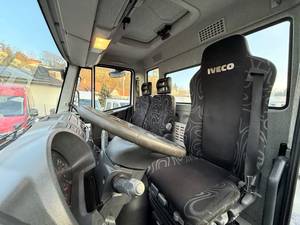 Camión Tractor Iveco Eurocargo Blanco, de Servicio Pesado, para Transporte de Carga, Ideal para Uso en Flotas Logísticas - Product Image 3