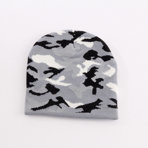 Gorro de Invierno Personalizado con Parche, Unisex, para Hombre y Mujer, Gorro de Punto Jacquard con Camuflaje - Product Image 4