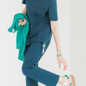 Ensemble de gommage col rond unisexe à séchage rapide Combinaison d'allaitement à manches courtes de couleur unie avec pantalon droit pour uniformes médicaux - Product Image 5