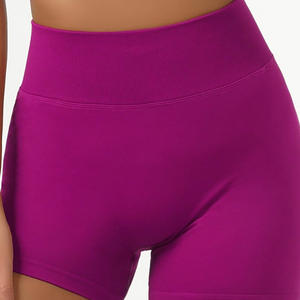 Nuevos pantalones cortos de Yoga para mujer OEM de cintura alta de alta calidad ajuste cómodo tecnología de absorción de humedad para Fitness correr gimnasio Jogger - Product Image 4