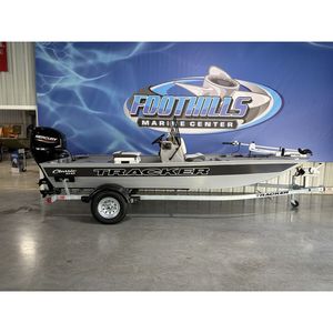 Bateaux à moteur Tracker Classic CC 2026, coque en aluminium - Product Image 6