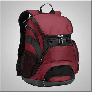 Grand sac à dos de sport en nylon 30-40L pour hommes et femmes, idéal pour le football, le volley-ball, la natation, la gym, les voyages et le basketball - Product Image 4