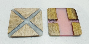 Luxurious Classic Eco-Friendly Customizable <b>Square</b> Coasters Resin and Wood for Tea and Beer Cans <b>Bar</b> <b>Table</b> Mats & Pads - Product Image 3