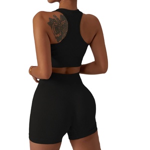 Conjunto de dos piezas personalizado para mujer, conjunto de Yoga para mujer, Camiseta corta sólida, pantalones cortos, traje de entrenamiento, ropa deportiva para gimnasio para mujer - Product Image 5
