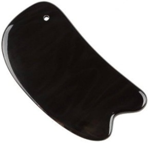 Masseur facial en corne de buffle, planche Gua Sha pour le lifting du visage et le grattage - Product Image 3