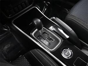 Mitsubishi Outlander SE 2018, Volante a la Izquierda, 7 Asientos, Emisión Euro IV - Product Image 3