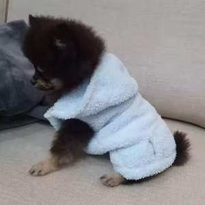 Robes pour chiens en polyester à motif solide Vêtements pour chiens de style mignon - Product Image 5