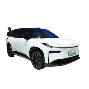 SUV Eléctrico de Tamaño Mediano de Alto Rendimiento y Nueva Energía 2025, 610 km de Autonomía Máxima / 520 km Pro+ AWD 4WD, 5 Puertas, 5 Asientos - Product Image 1