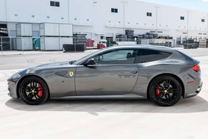 FERRARI FF 2016 EXTREMADAMENTE IMPECABLE, 651 HP, V12, TRACCIÓN EN LAS CUATRO RUEDAS, LISTO PARA ENVIAR - Product Image 2