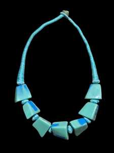 Collier en bois élégant et tendance Fashion Gallery's Custom Link Chokers Heart Cut Seed Glass Beads Colorful Embroidery Party - Product Image 2