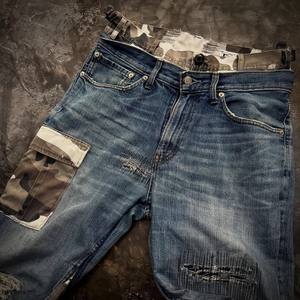 2025กางเกงยีนส์ขายาวสำหรับผู้ชายผ้าฝ้าย100% ลาย Paisley ระบายอากาศได้ผ้าฮิปฮอปปรับแต่งได้ - Product Image 3