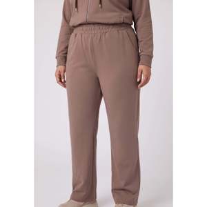Ensemble de survêtement en coton double, taille grande, couleur vison - Product Image 3