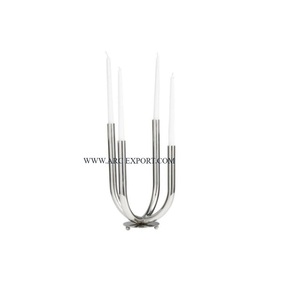 Bougeoirs de table en acier inoxydable poli miroir Bougeoirs de luxe classiques de qualité supérieure pour la décoration intérieure - Product Image 1