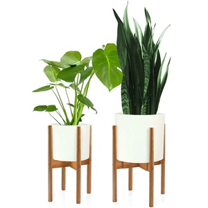 Macetero de Metal Negro con Soporte de Madera, Diseño Moderno Vintage, Acabado con Recubrimiento de PE, Duradero para Decoración del Hogar y Jardín - Product Image 2