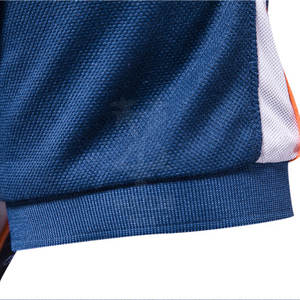 T-shirt polo au design unique pour hommes Polo personnalisé en polyester de couleur unie Polo de golf uni 2023 - Product Image 4