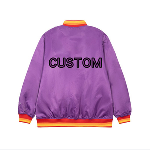 แจ็กเก็ตผ้าซาตินสำหรับผู้ชายเสื้อคลุมสไตล์สตรีทเสื้อแจ็กเก็ตผ้าซาตินเกรดพรีเมียมพร้อมโลโก้ด้านหน้าสำหรับนักศึกษาขายส่ง2025 - Product Image 6