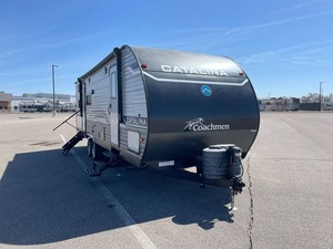Proveedor Verificado de Autocaravanas Usadas Coachmen Catalina Legacy 263BHSCK 2024 - Product Image 6