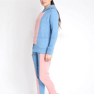 Marque privée Survêtement léger pour femme Prix de gros Survêtement pour femme Pull en stock Survêtement pour femme - Product Image 4