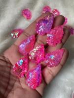 Pointes de flèche en cristal - Vente en gros de pointes de flèche en agate rose aura sculptées - Pointes de cristal revêtues d'un effet arc-en-ciel en vrac