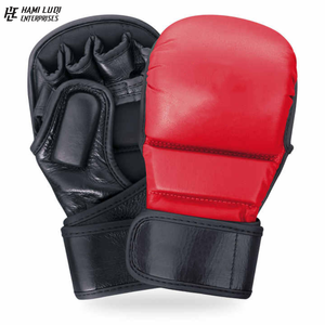 Gants de boxe personnalisés professionnels avec logo, confortables et durables en cuir PU - pour l'entraînement, prix de gros d'usine - Product Image 4