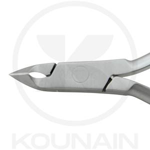 Pince à cuticules professionnelle en acier inoxydable KOUNAIN durable, parfaite pour l'élimination précise des peaux mortes et la manucure pédicure - Product Image 6