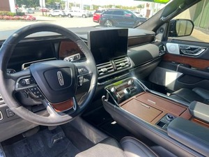 Sobari Best 2024 Lincolns Navigator Ventes saisonnières Voitures d'occasion haut de gamme - Product Image 3