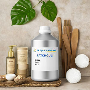 Huile essentielle de patchouli naturelle et biologique de qualité cosmétique pure, 25 kg, pour la fabrication de parfums et les soins de la peau, fournie par le fabricant - Product Image 1