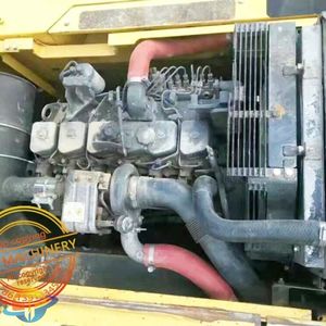 รถขุดมือสอง Komatsu PC220-7 ของแท้จากญี่ปุ่น ราคาถูก คุณภาพสูง อะไหล่เครื่องจักรก่อสร้างมือสอง - Product Image 2