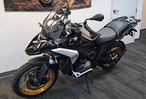 Motocicleta Todoterreno B.M.W R1300 GS 2026 con Motor Bicilíndrico de Cuatro Tiempos - Product Image 3