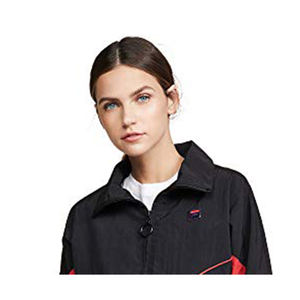 Vestes pour femmes Fila Chiaki Couleur : Noir/Or couronne/Rouge 100% authentique - Product Image 1