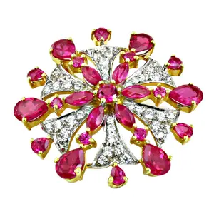Broche en or plaqué or avec rubis et diamants, bijoux pour femmes pour fiançailles/mariage/fête, avec motif animal, perle comme matériau principal, pour cadeaux - Product Image 2