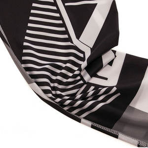 Rashguard MMA pour hommes fabriqué au Pakistan en 2022, prix d'usine, durable, léger, manches longues, spandex/polyester pour adultes - Product Image 5