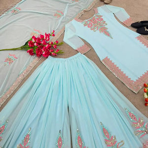 Présentation du nouveau look de fête de créateur pantalon Kurti et Dupatta avec une séquence de broderie lourde vêtements de festival traditionnels - Product Image 1