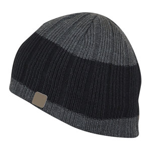 Vente en gros Bonnet personnalisé avec logo de pêcheur, bonnet d'hiver unisexe, chaud, sport, sans manchette, bonnet en tricot, bonnet unisexe en acrylique - Product Image 4