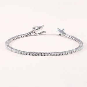 Bracelet tennis de haute qualité Bracelet en diamant mariée liée chaîne en or blanc 18 carats plaqué argent VVS. Moissanite Bracelets Bangles - Product Image 5