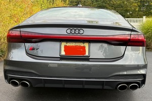 Auto Usado Confiable, Audi S7 2022, Motor Turbo V6 de 444 hp, Tracción en las Cuatro Ruedas, Paquetes S Sport y Executive - Product Image 2