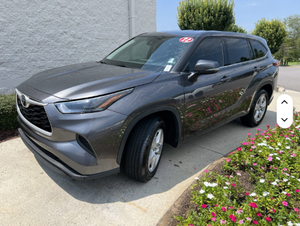 Toyota Highlander LE 2023 d'occasion, conduite à gauche/droite - Product Image 5