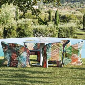 Conjunto de Mesa y Sillas Metálicas para Exteriores, Balcón, Terraza, Cafetería, Diseño Moderno y Minimalista, Resistente a la Intemperie - Product Image 1
