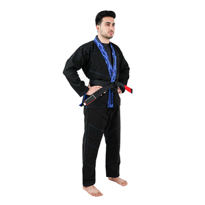 Uniforme de entrenamiento de algodón/poliéster personalizado, traje de Karate unisex OEM con traje de uniforme de Karate de diseño personalizado - Product Image 2
